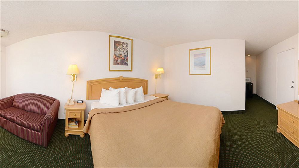 Quality Inn Мърсед Екстериор снимка